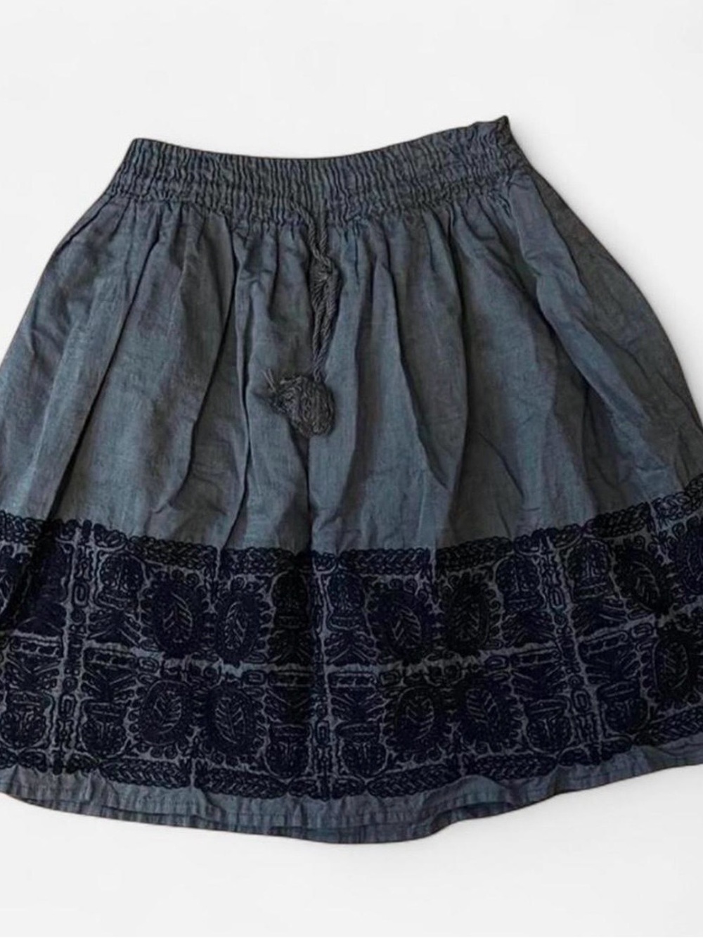 Women’s J.Crew Blue Skirt Elastic Waistband Navy Embroidered Floral Hem XS